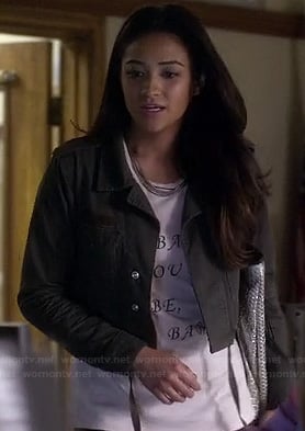 Emily's cropped jacket on PLL