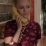 Carrie’s burgundy and pink bug print dress on The Carrie Diaries