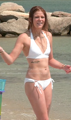 Cat’s white bikini on The Vineyard