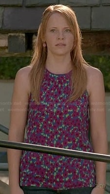 Daphne’s purple floral tank top on Switched at Birth