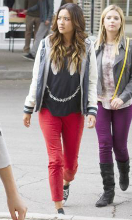 Emily's zip smiley face tee on PLL