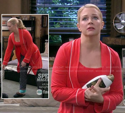 Mel’s black polka dot pajama pants and red robe on Melissa and Joey