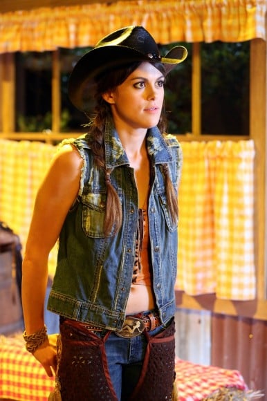 Paige's western hoe down outfit on PLL