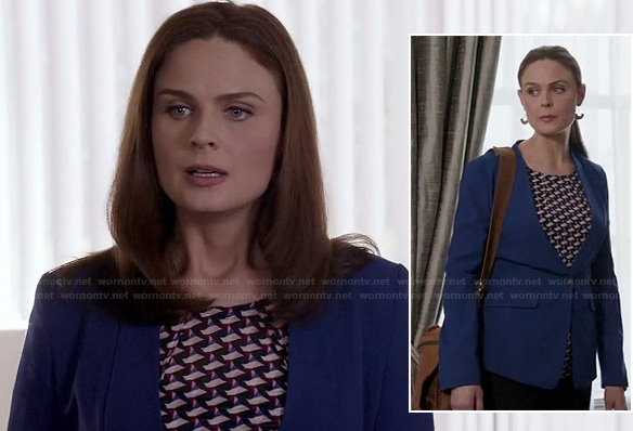 Bones’s sail boat print blouse and blue blazer on Bones