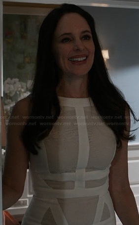 Victoria's ecru and white dress on Revenge