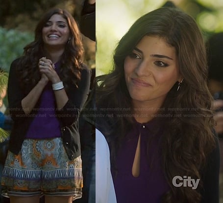 Lauren’s purple keyhole top and printed silk shorts on The Crazy Ones