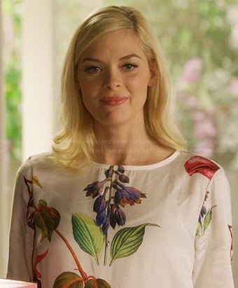 Lemon’s white floral and leaf print shift dress on Hart of Dixie