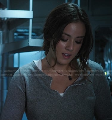 Skye’s grey cropped sweatshirt on Agents of SHIELD