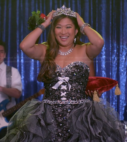 Tina's black ruffled prom dress on Glee