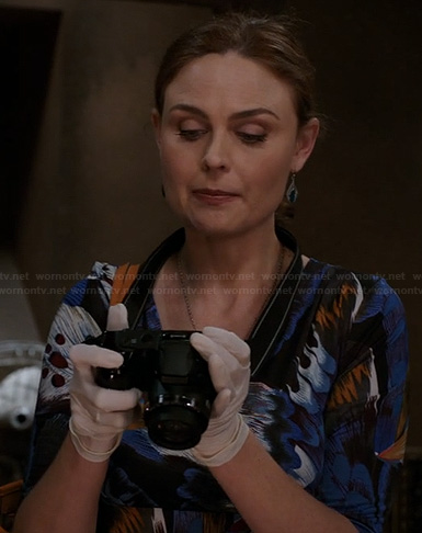 Brennan’s blue and yellow print dress on Bones