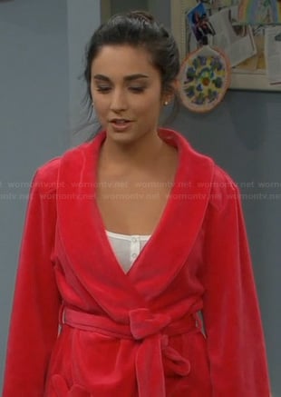 Mandy’s hot pink velour robe with heart pocket on Last Man Standing