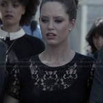 Olivia’s black lace dress at Miranda’s funeral on Ravenswood