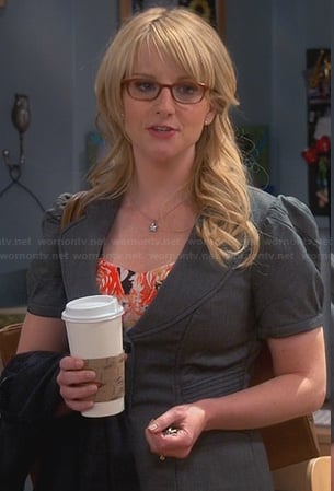 Bernadette’s grey short sleeved blazer on The Big Bang Theory