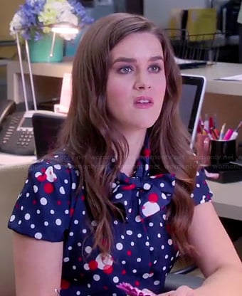 Betsey's blue and red polka dot shirt on The Mindy Project