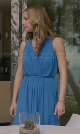 Emily’s blue maxi dress on Revenge