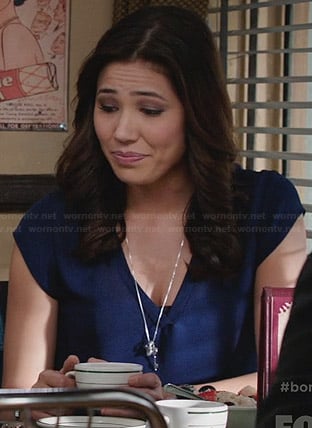 Angela’s blue v-neck top on Bones