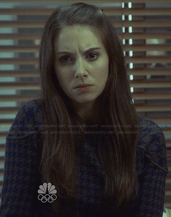 Annie’s houndstooth sweater on Community