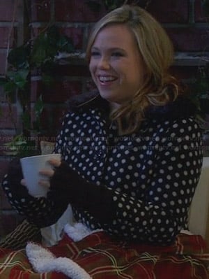 Kristin’s polka dot coat with fur collar on Last Man Standing