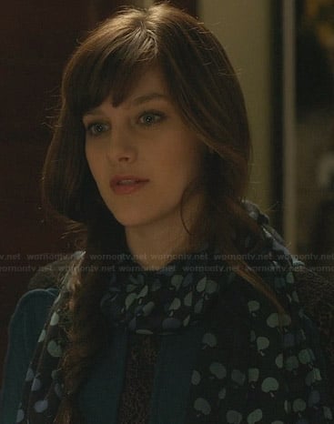 Layla’s apple print scarf on Nashville