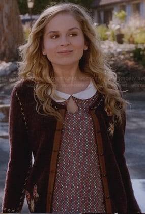 Lisa’s polka dot top with white collar and brown embroidered cardigan on Suburgatory