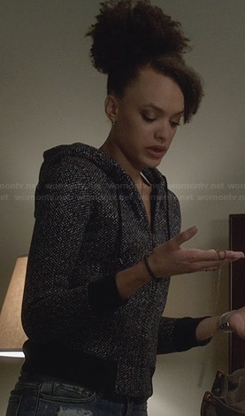 Remy’s black and white hoodie on Ravenswood