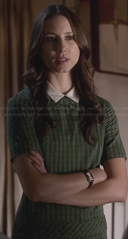 Spencer's green plaid dress with contrast collar on PLL