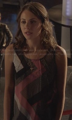 Thea’s printed top with pink stripe on Arrow