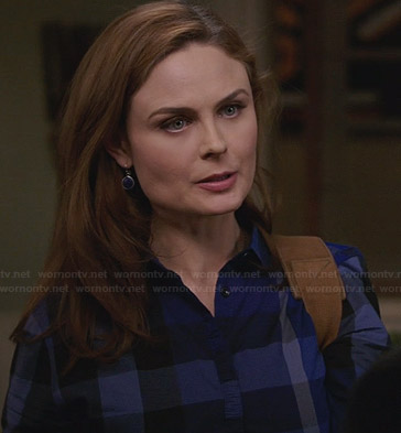 Brennan’s blue checked shirt on Bones