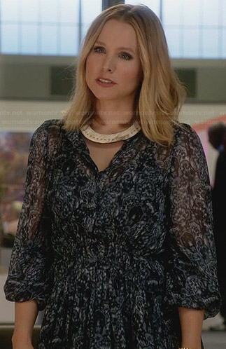 Jeannie’s blue printed dress on House of Lies