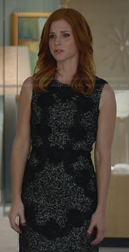 Donna’s grey tweed dress with black lace applique on Suits