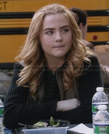 Jo’s jacket with black ribbed sleeves on Twisted