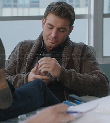 Zach’s brown cable knit cardigan on The Crazy Ones