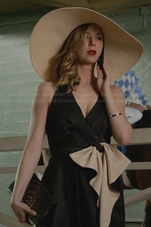 Emily’s black two-tone ruffle front dress on Revenge