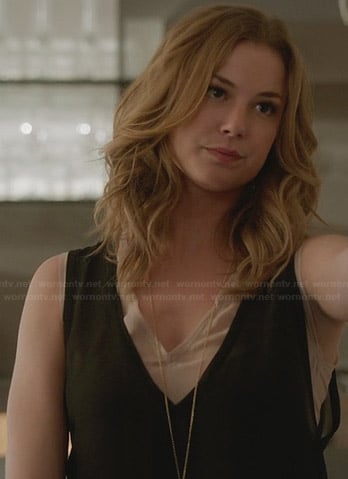 Emily’s black and beige layered v-neck top on Revenge