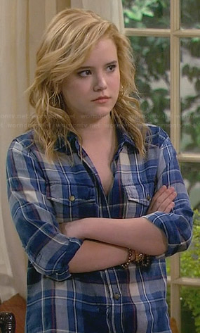 Lennox’s blue plaid shirt on Melissa and Joey