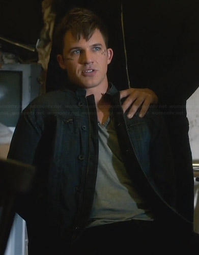 Roman’s black denim collarless jacket on Star-Crossed