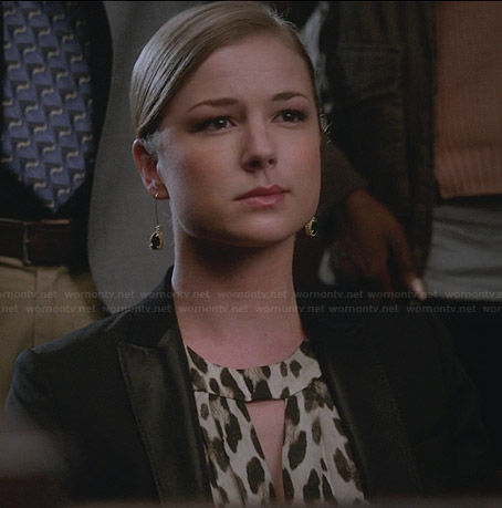 Emily’s leopard print maxi dress and black blazer on Revenge