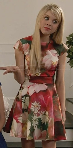 Lauren’s floral fit and flare dress on Faking It