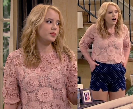 Lennox’s pink crochet top and polka dot shorts on Melissa and Joey