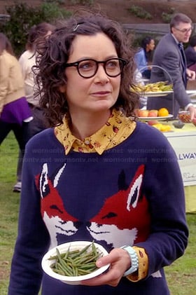 Irene’s navy blue fox sweater on Bad Teacher