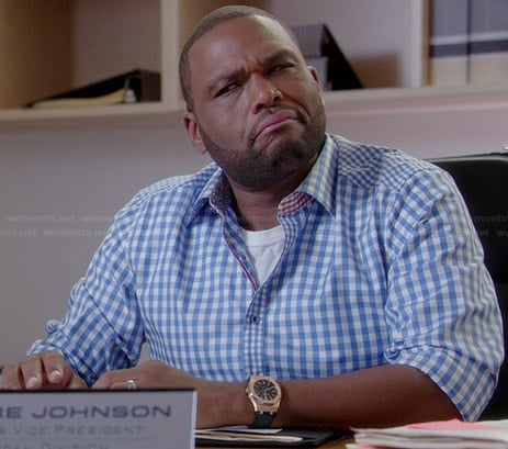 Andre’s blue checked shirt on Black-ish