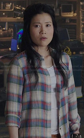 Happy’s plaid shirt on Scorpion