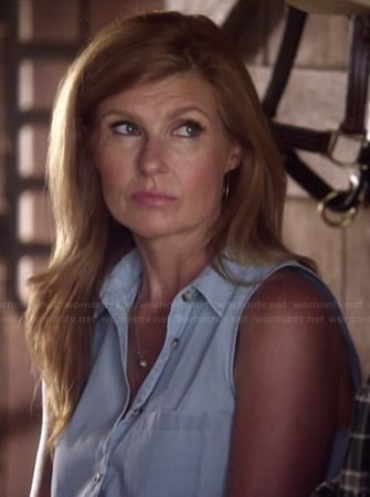 Rayna’s sleeveless chambray tie front shirt on Nashville