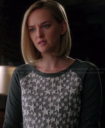 Robyn’s grey and white star pattern top on The Good Wife