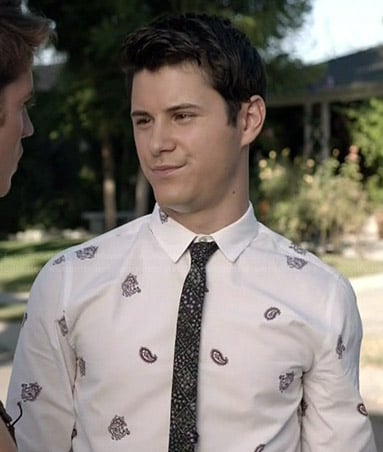 Shane’s white paisley shirt and black floral tie on Faking It