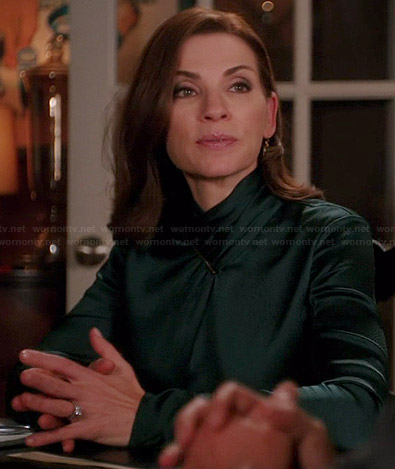 Alicia’s teal green long sleeved blouse with bar detail on The Good Wife