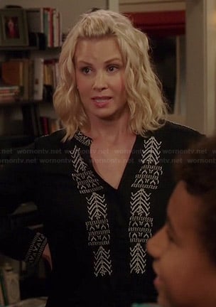 Kristina’s black embroidered shirtdress on Parenthood