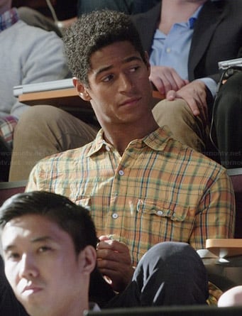 Wes’s yellow plaid shirt on How to Get Away with Murder