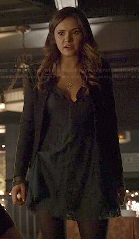 Elena’s teal green lace dress on The Vampire Diaries