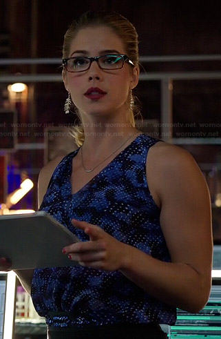 Felicity’s blue printed v-neck top and jewelled belt on Arrow